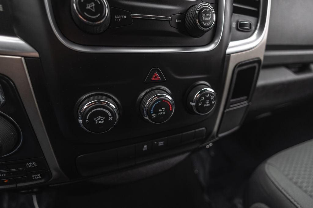 2017 RAM 1500 SLT