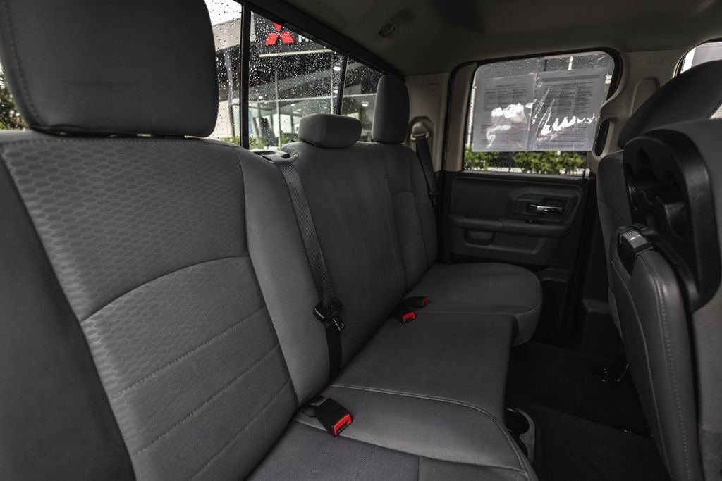 2017 RAM 1500 SLT
