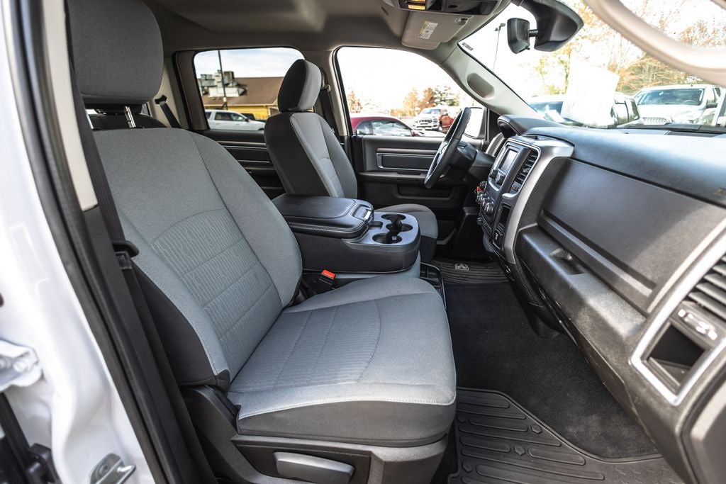 2022 RAM 1500 Classic SLT