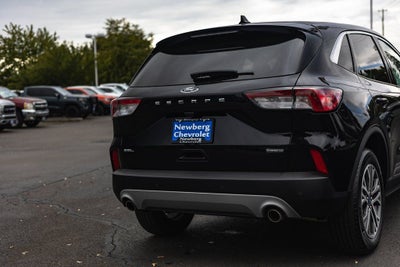 2022 Ford Escape Hybrid SEL