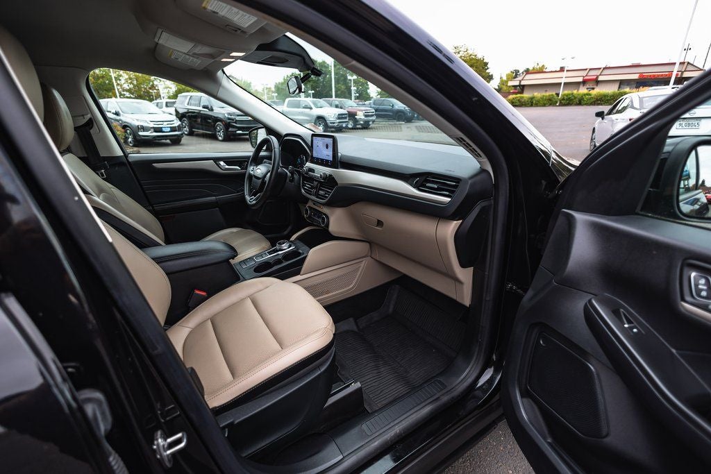 2022 Ford Escape Hybrid SEL