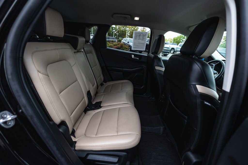 2022 Ford Escape Hybrid SEL