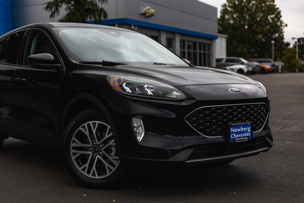 2022 Ford Escape Hybrid SEL