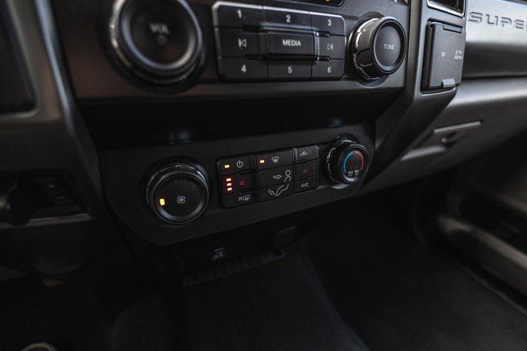 2021 Ford F-250SD XLT