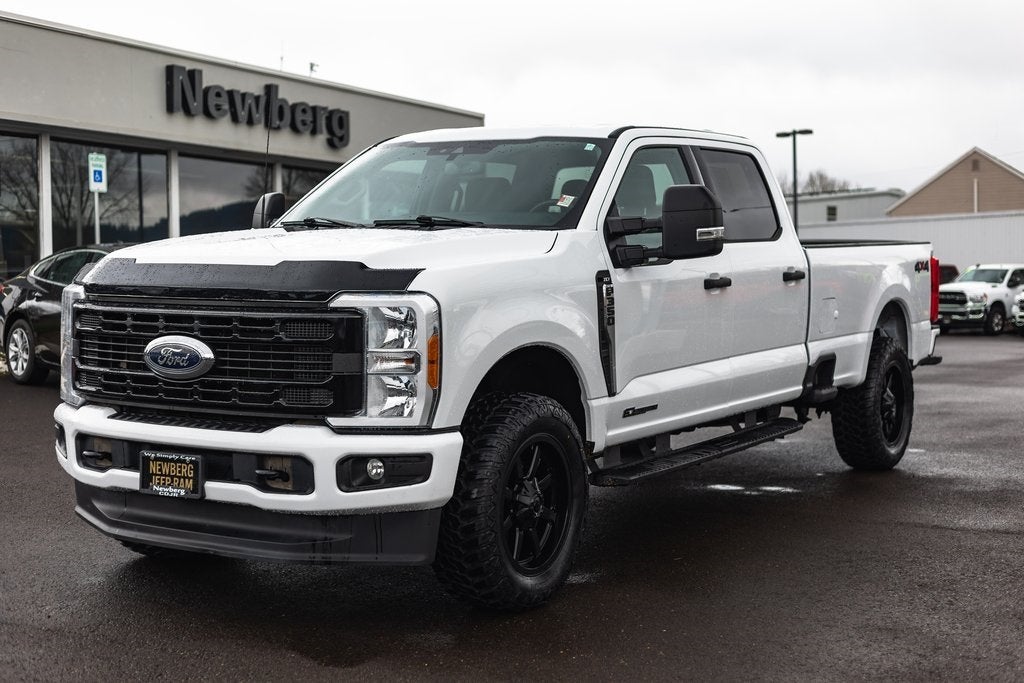 2023 Ford F-350SD XLT