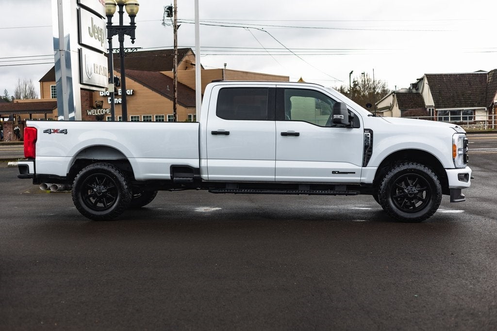 2023 Ford F-350SD XLT
