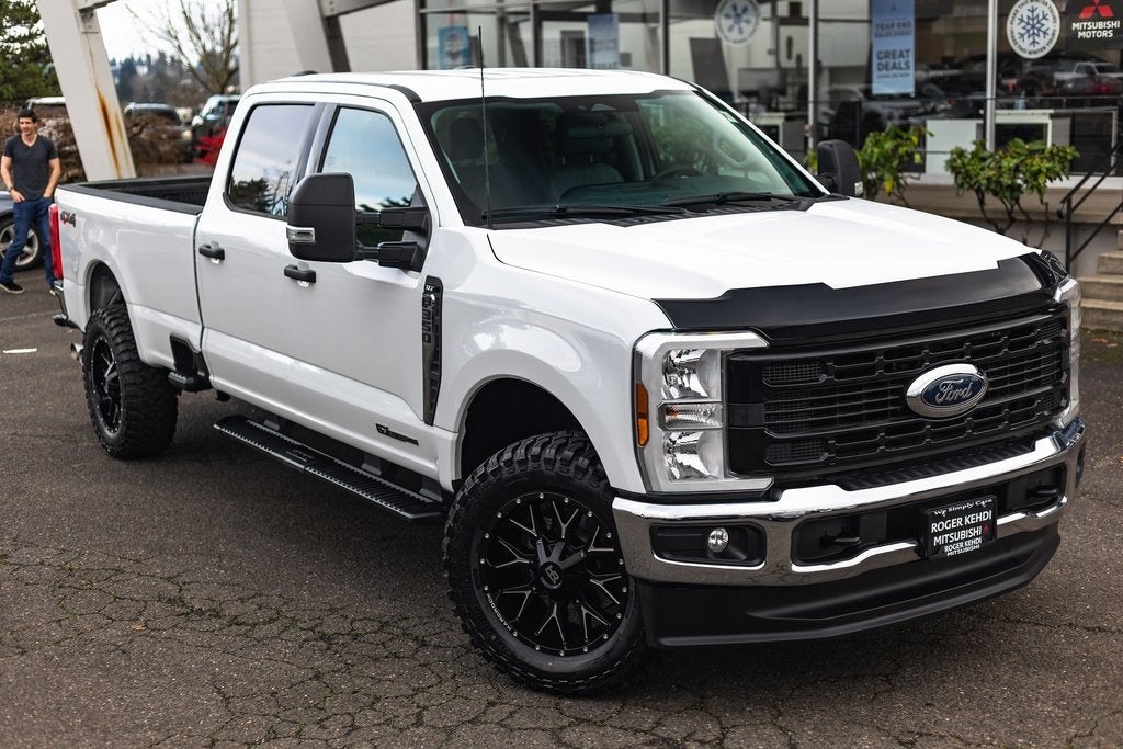 2024 Ford F-350SD XLT