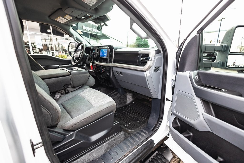 2024 Ford F-350SD XLT