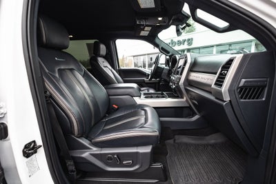 2022 Ford F-350SD Platinum