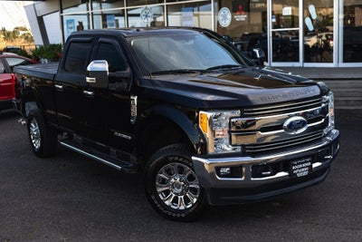 2017 Ford F-350SD Platinum