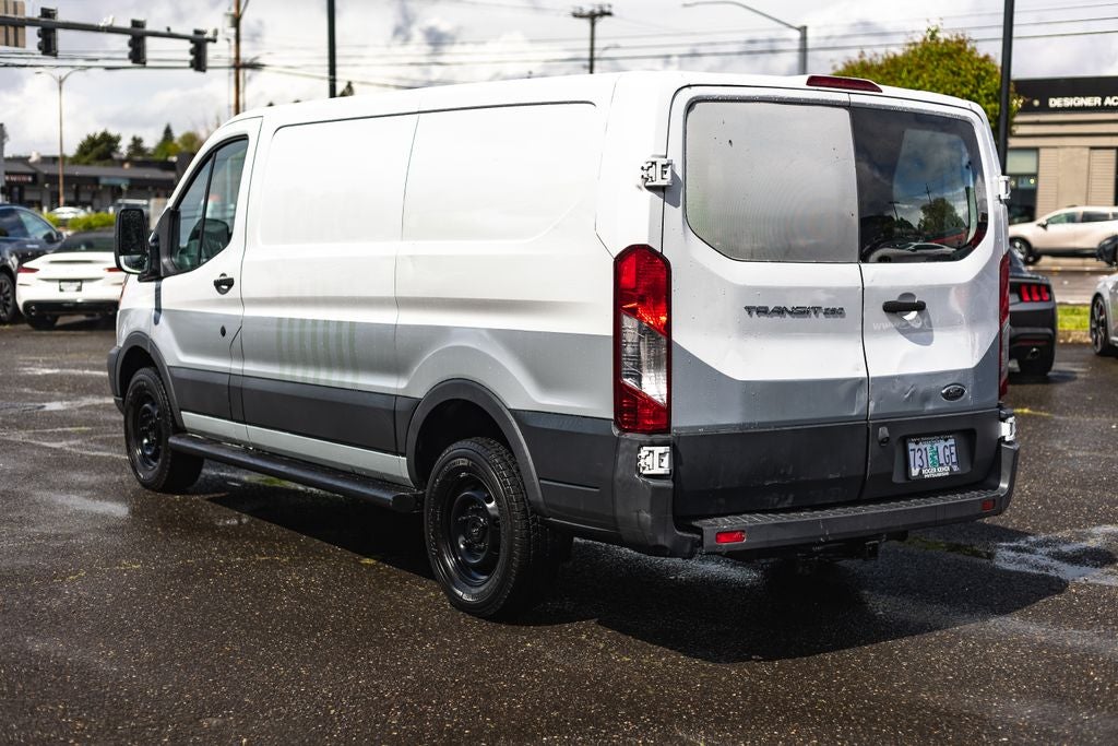 2017 Ford Transit-250 Base