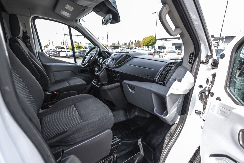 2017 Ford Transit-250 Base