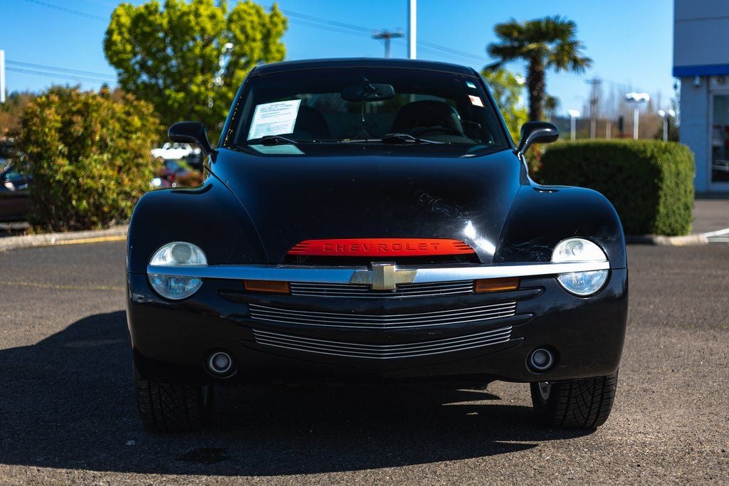 2004 Chevrolet SSR Base