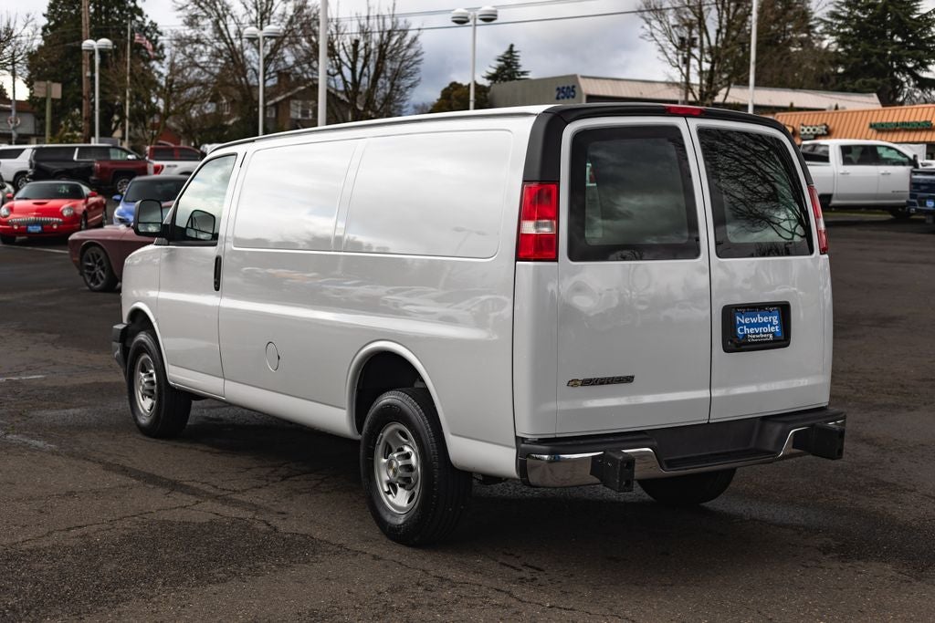 2024 Chevrolet Express 2500 Work Van Cargo