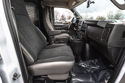 2024 Chevrolet Express 2500 Work Van Cargo