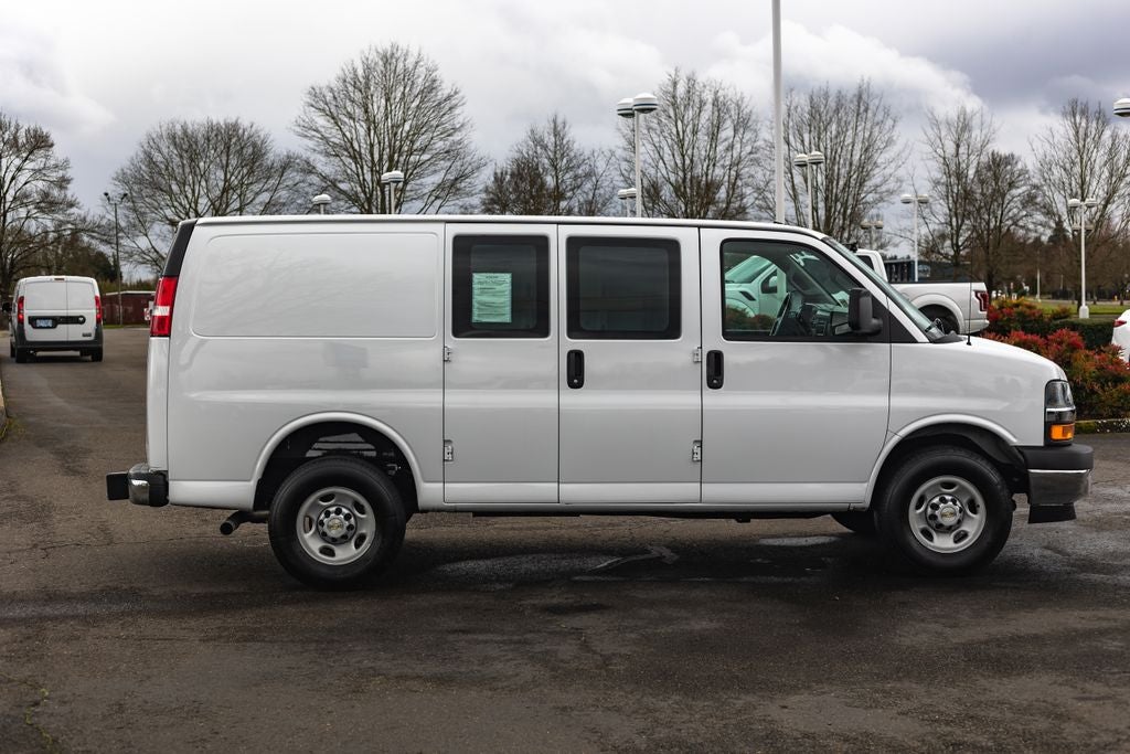 2024 Chevrolet Express 2500 Work Van Cargo