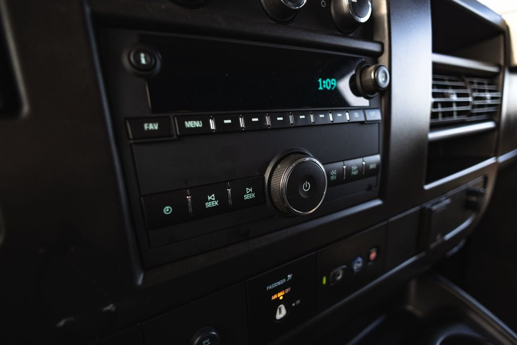 2022 Chevrolet Express 2500 Work Van Cargo