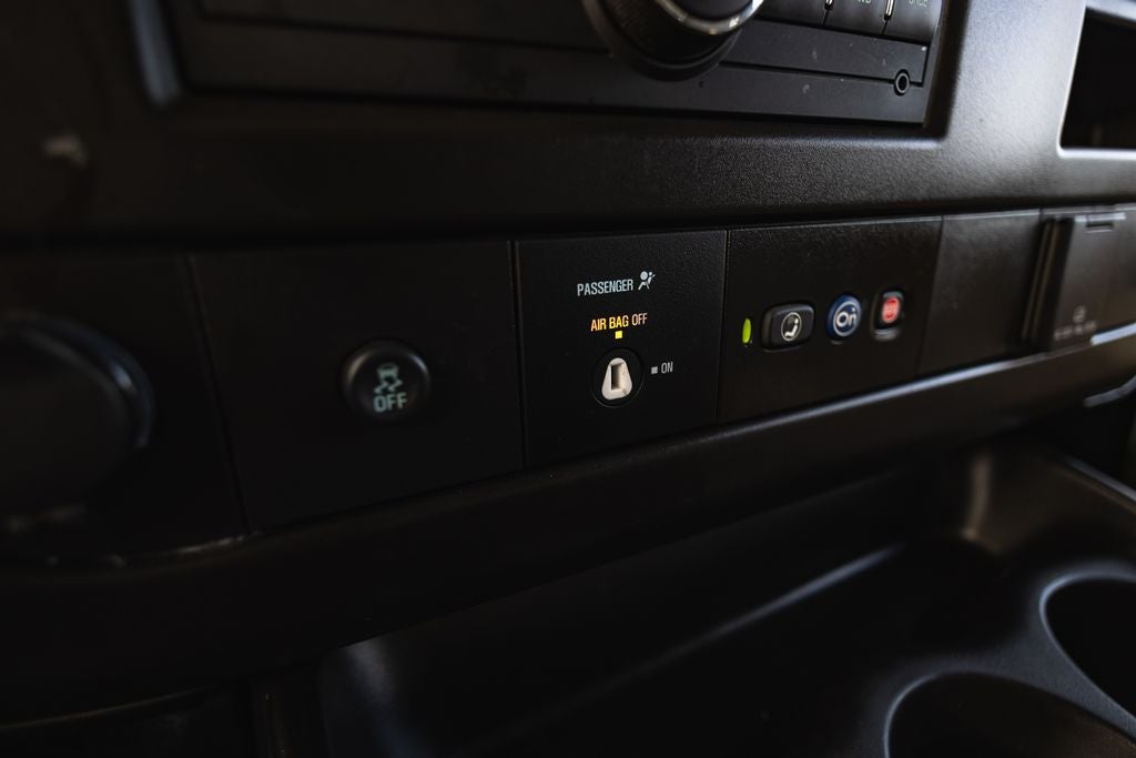 2022 Chevrolet Express 2500 Work Van Cargo