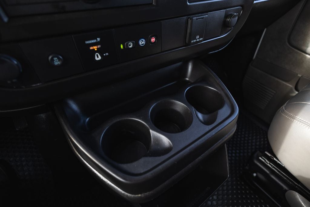 2022 Chevrolet Express 2500 Work Van Cargo