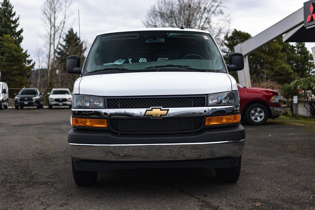 2024 Chevrolet Express 2500 Work Van Cargo