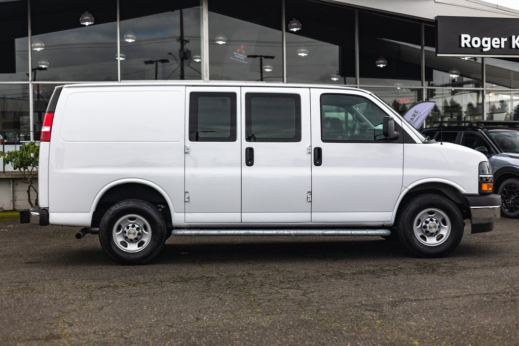 2024 Chevrolet Express 2500 Work Van Cargo