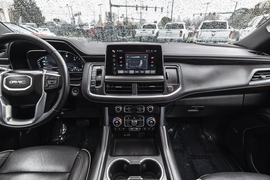 2023 GMC Yukon XL SLT