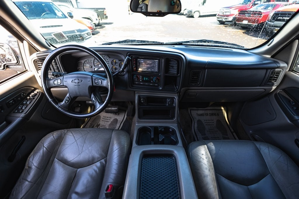 2003 Chevrolet Suburban 1500 LT