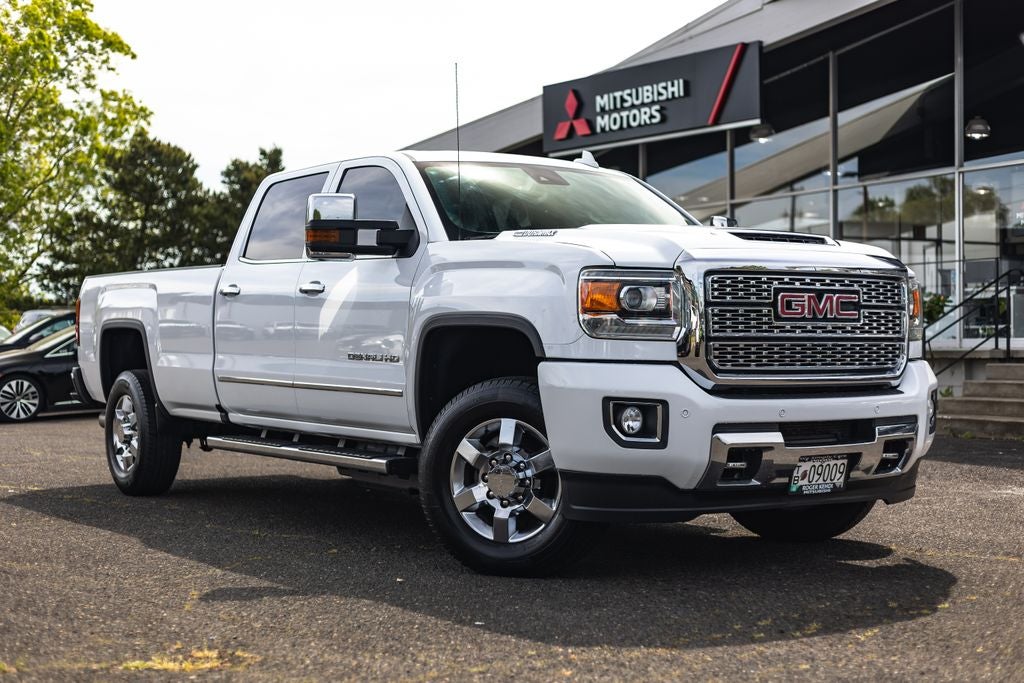 2018 GMC Sierra 3500HD Denali