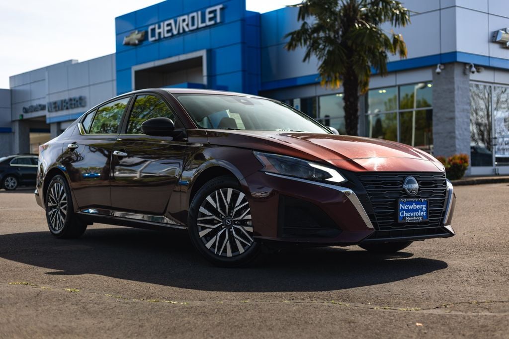 2024 Nissan Altima 2.5 SV's photo