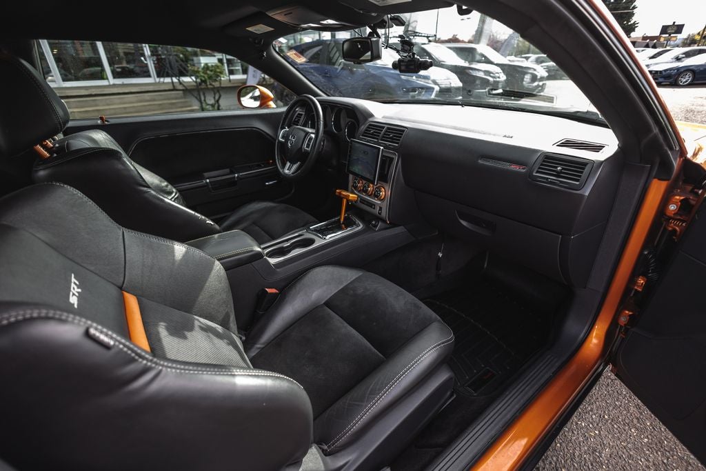 2011 Dodge Challenger SRT8