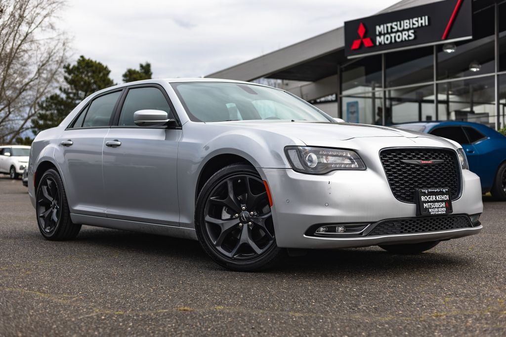 2023 Chrysler 300 S