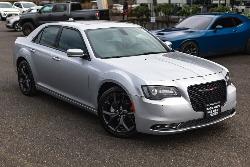 2023 Chrysler 300 S