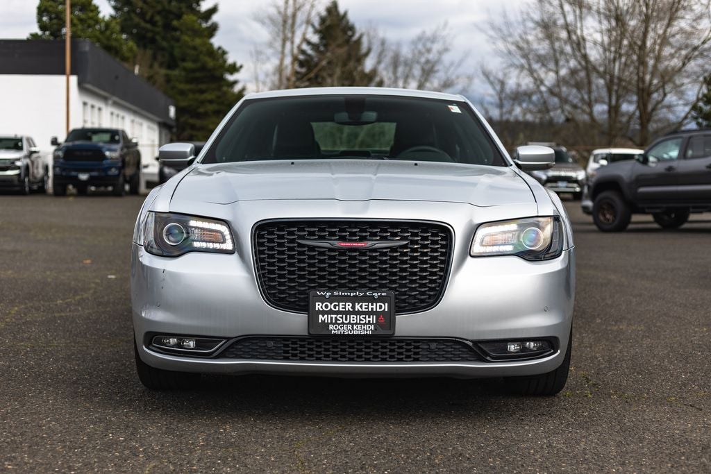 2023 Chrysler 300 S