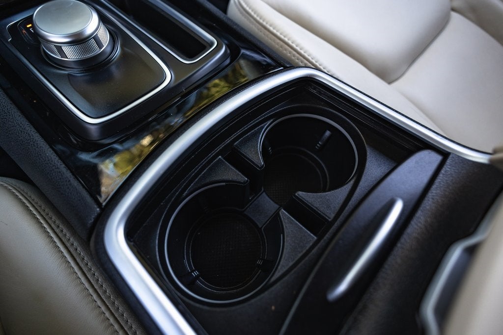 2023 Chrysler 300 Touring