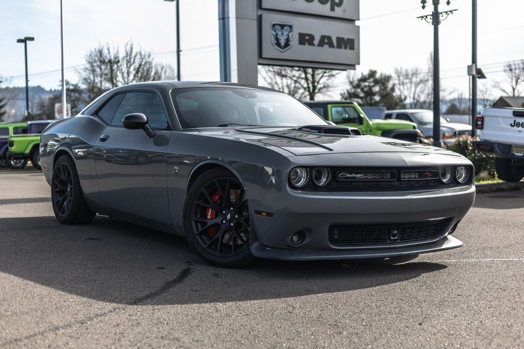 2018 Dodge Challenger 392 Hemi Scat Pack Shaker