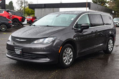 2020 Chrysler Voyager L