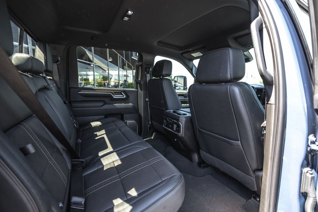2024 Chevrolet Silverado 3500HD High Country