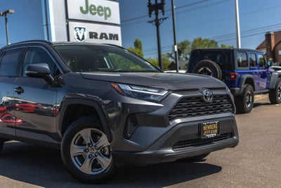 2024 Toyota RAV4 XLE