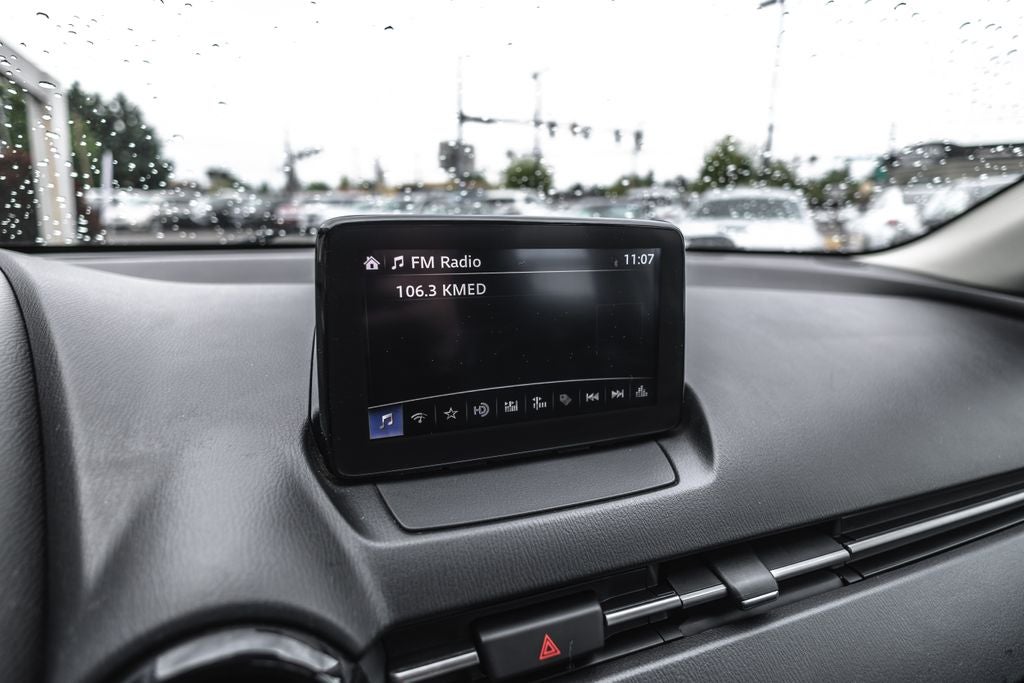 2019 Toyota Yaris L