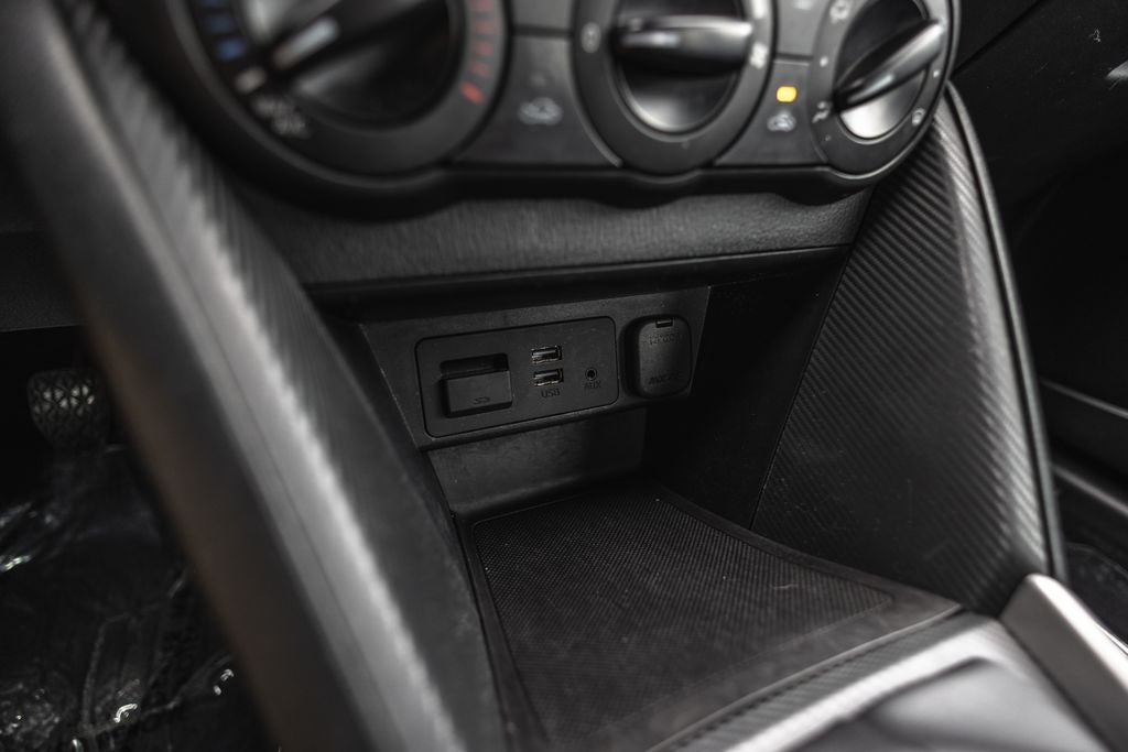 2019 Toyota Yaris L