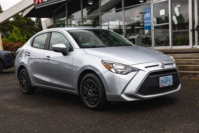 2019 Toyota Yaris L