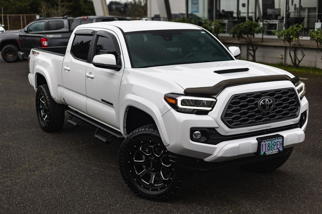 2023 Toyota Tacoma TRD Sport V6