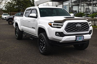 2023 Toyota Tacoma TRD Sport V6