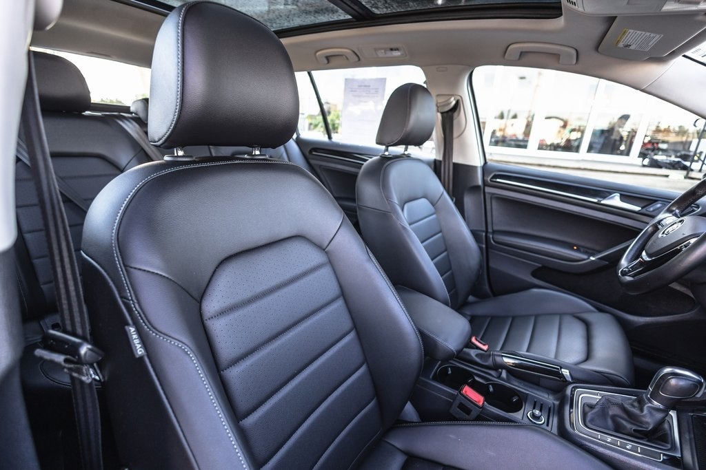 2017 Volkswagen Golf SportWagen SEL