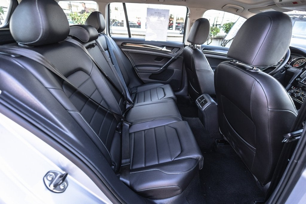 2017 Volkswagen Golf SportWagen SEL