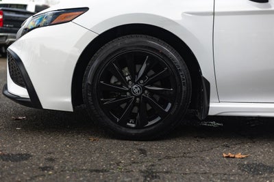2022 Toyota Camry SE Nightshade