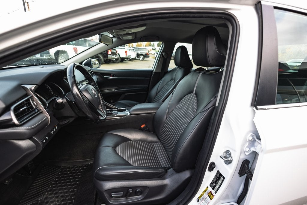 2022 Toyota Camry SE Nightshade