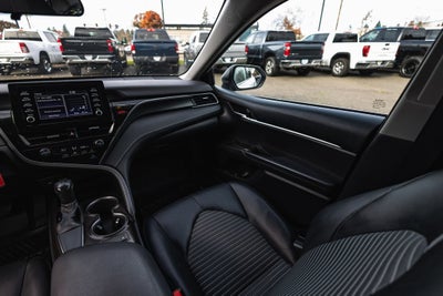 2022 Toyota Camry SE Nightshade