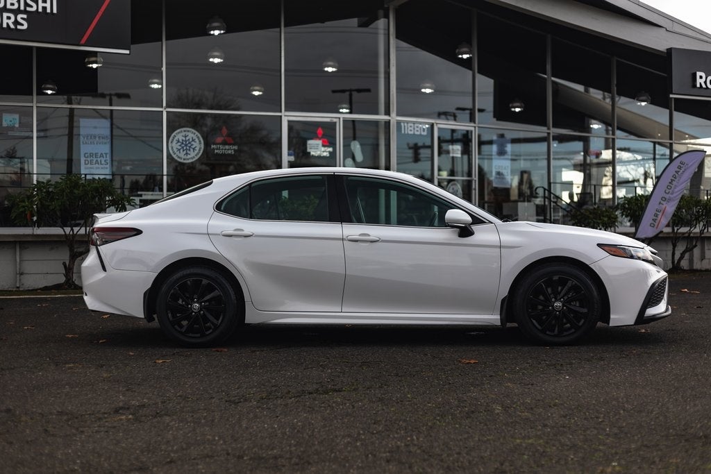 2022 Toyota Camry SE Nightshade