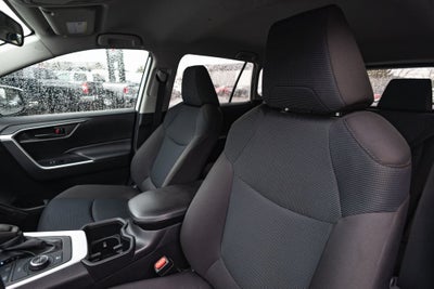 2022 Toyota RAV4 Hybrid LE